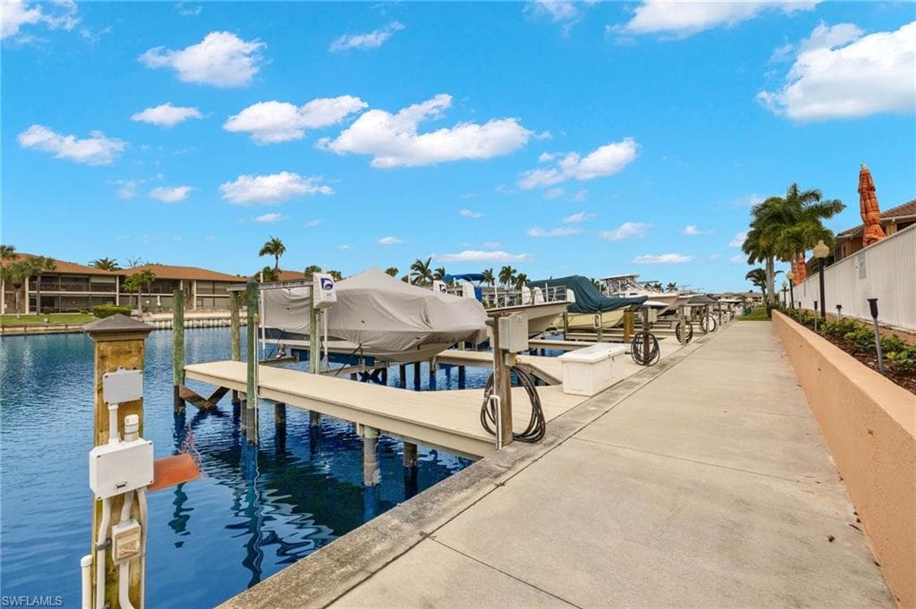 4566 SE 5th PL # 105, CAPE CORAL FL 33904-31