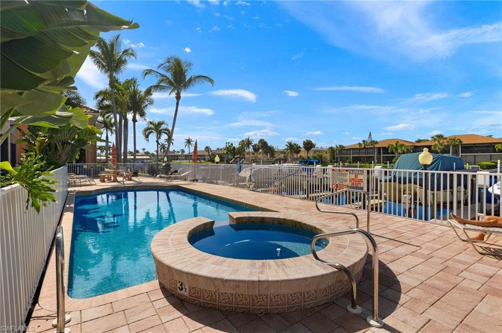 4566 SE 5th PL # 105, CAPE CORAL FL 33904-23