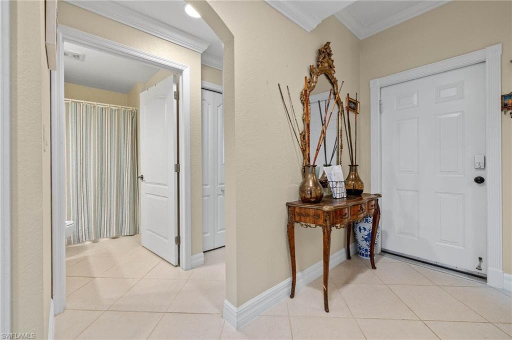 4566 SE 5th PL # 105, CAPE CORAL FL 33904-9