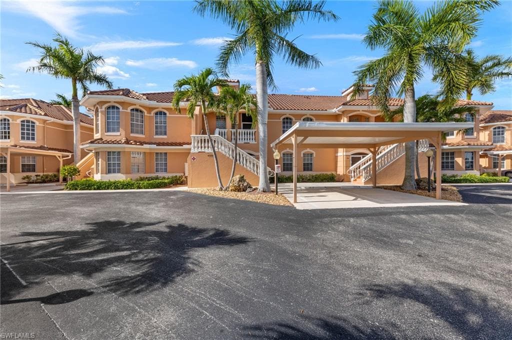 4566 SE 5th PL # 105, CAPE CORAL FL 33904-43