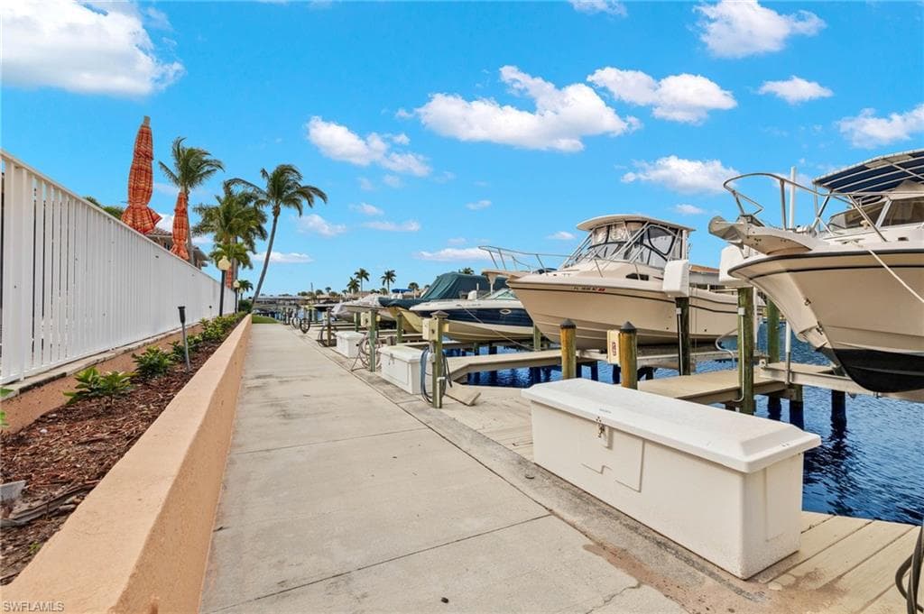 4566 SE 5th PL # 105, CAPE CORAL FL 33904-30