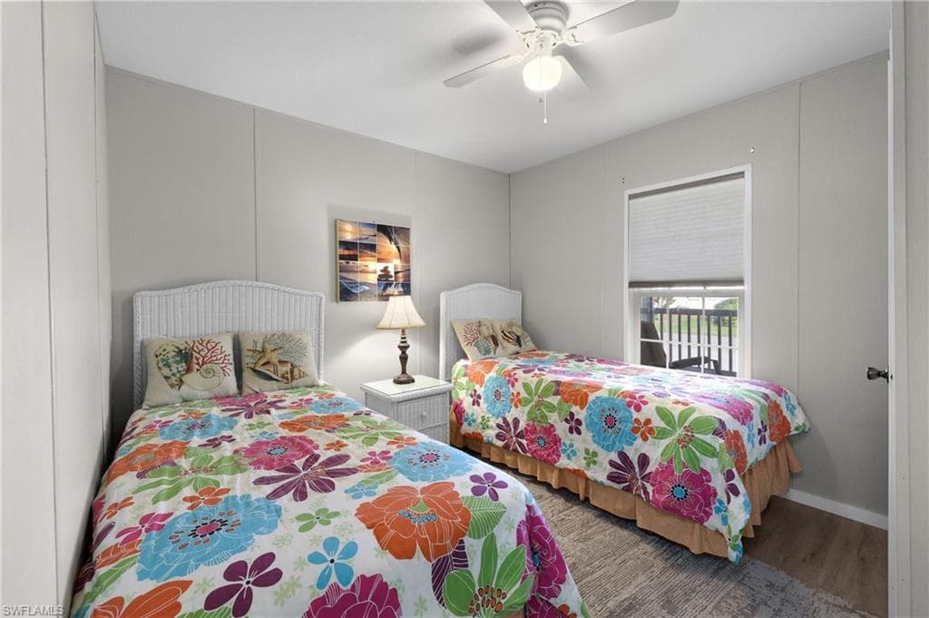 1747 Beverly DR, NAPLES FL 34114-16