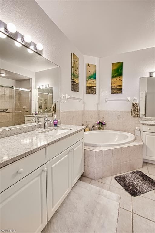 13616 Gulf Breeze ST, FORT MYERS FL 33907-21