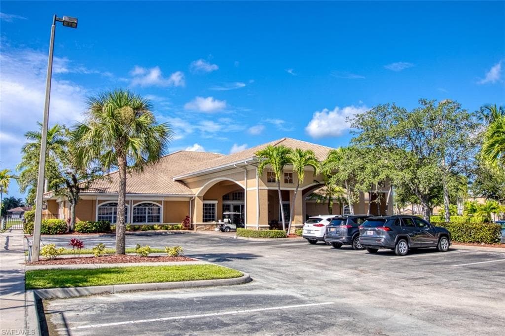 13616 Gulf Breeze ST, FORT MYERS FL 33907-31