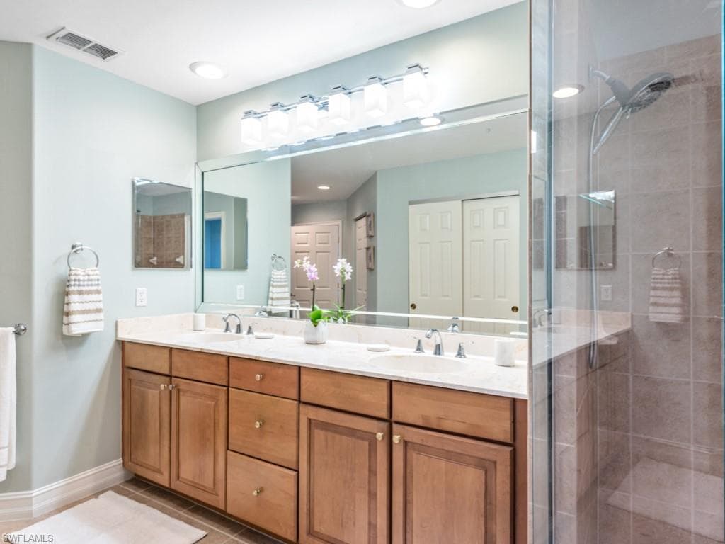 2012 Tarpon Bay DR N # 101, NAPLES FL 34119-17