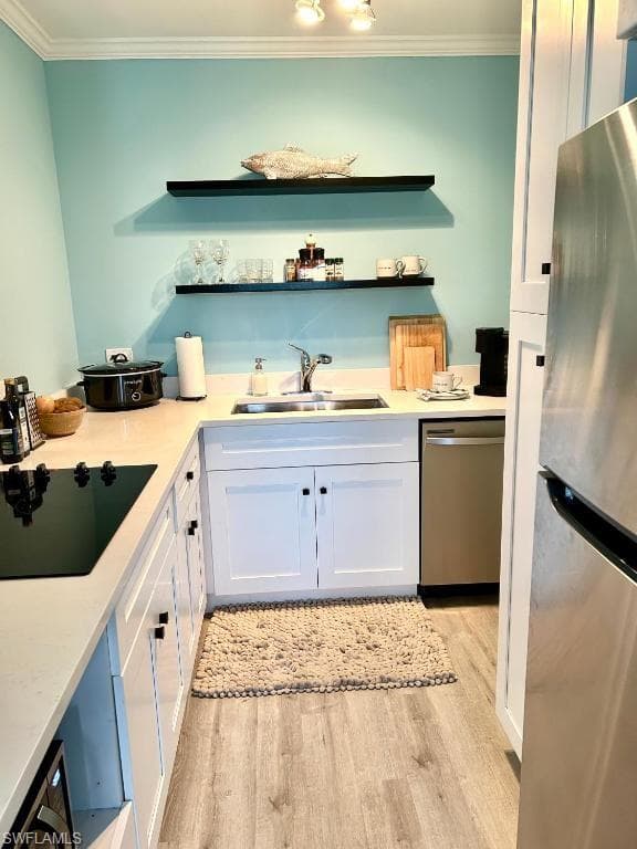 473 12th AVE S # B2, NAPLES FL 34102-4