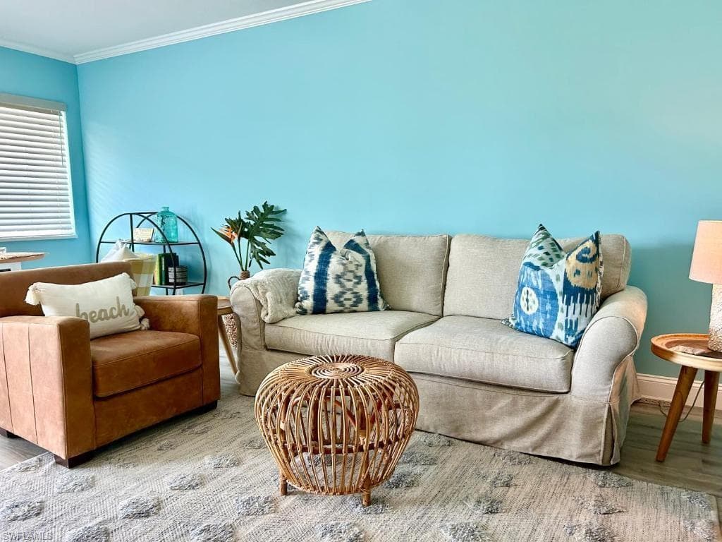 473 12th AVE S # B2, NAPLES FL 34102-8