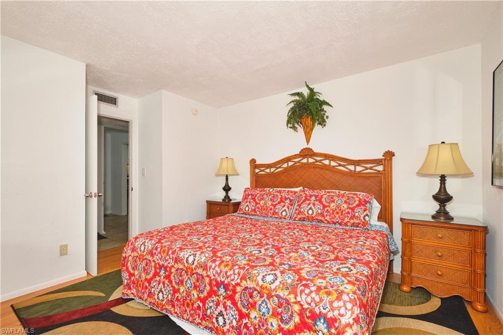 2366 E Mall DR # 519, FORT MYERS FL 33901-36