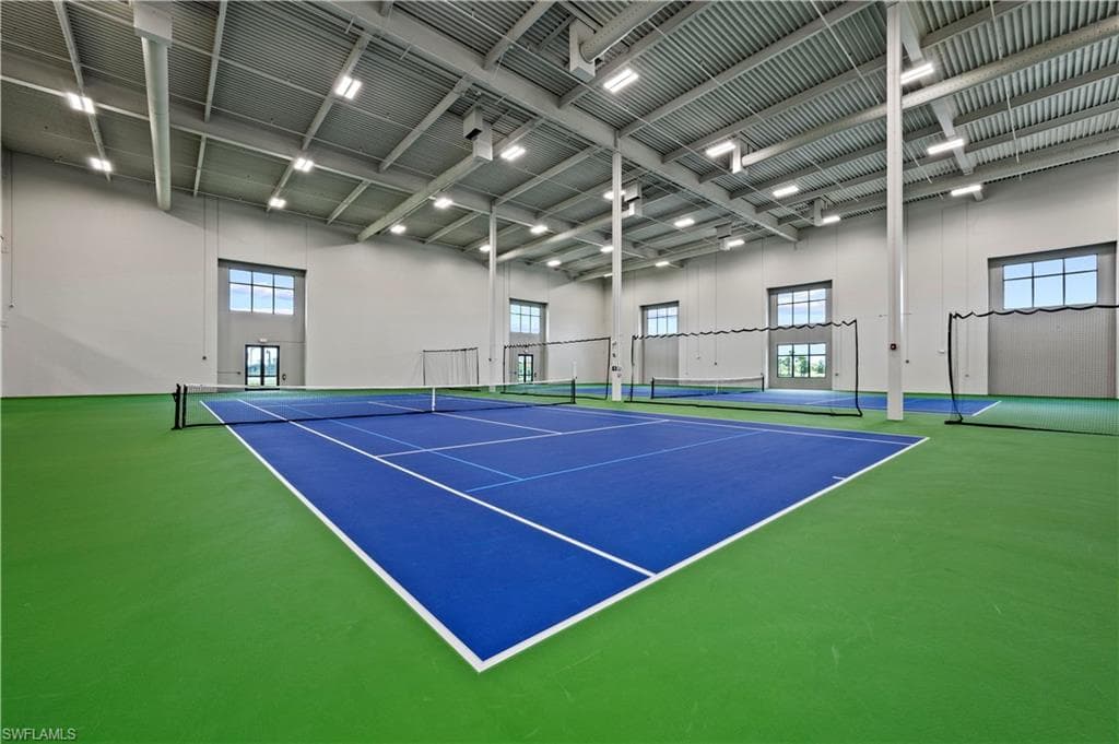 18546 Ives DR, ESTERO FL 33928-41