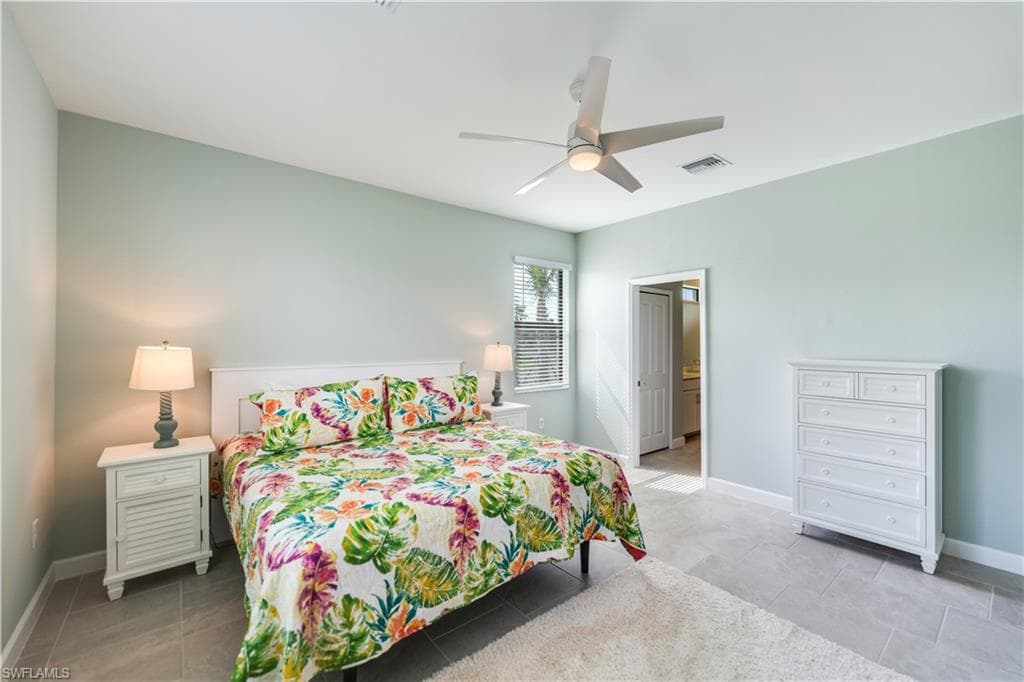 18546 Ives DR, ESTERO FL 33928-14