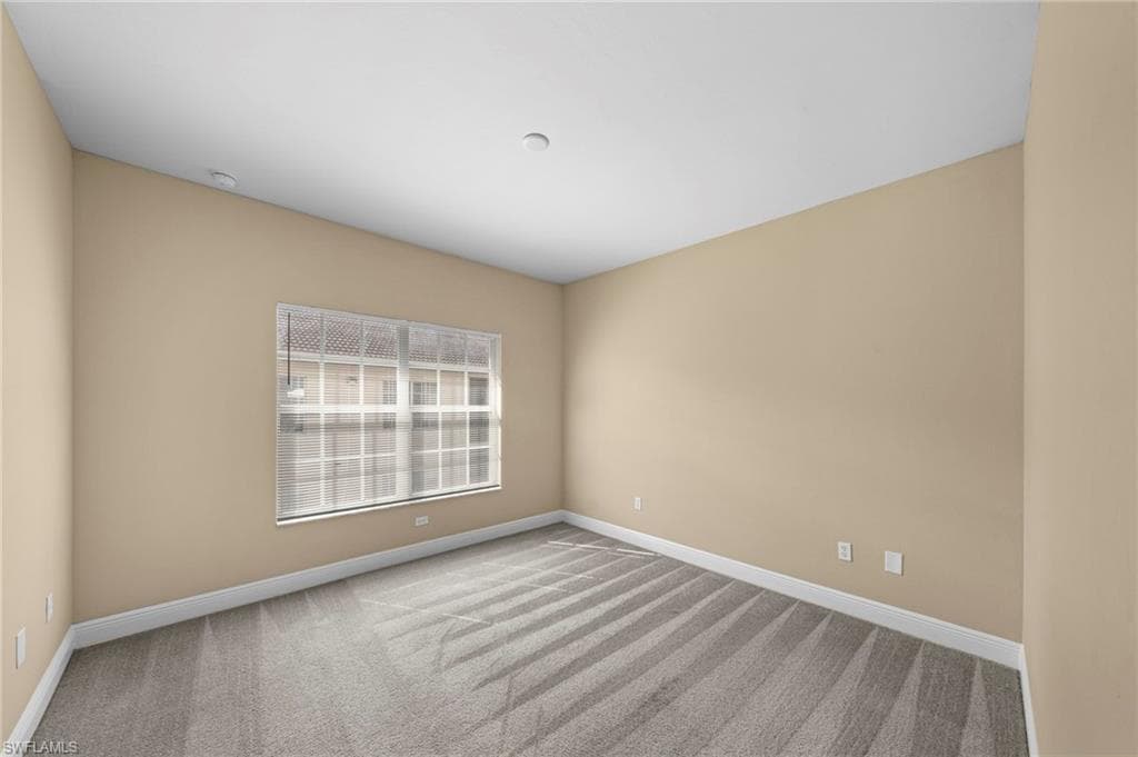 4110 Castilla CIR # 105, FORT MYERS FL 33916-9