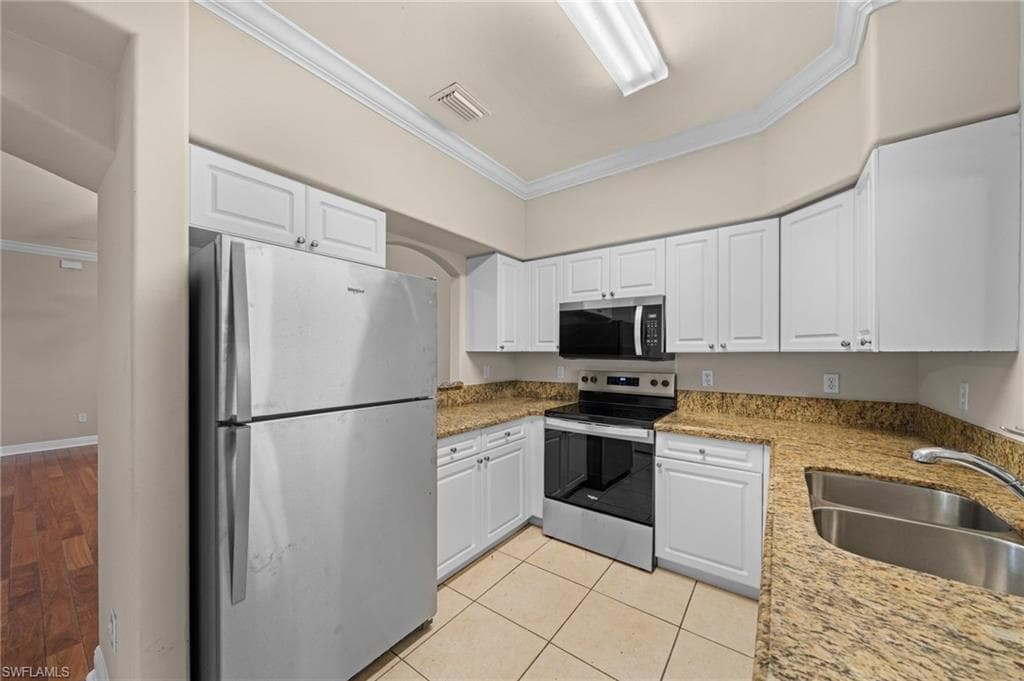 4110 Castilla CIR # 106, FORT MYERS FL 33916-7