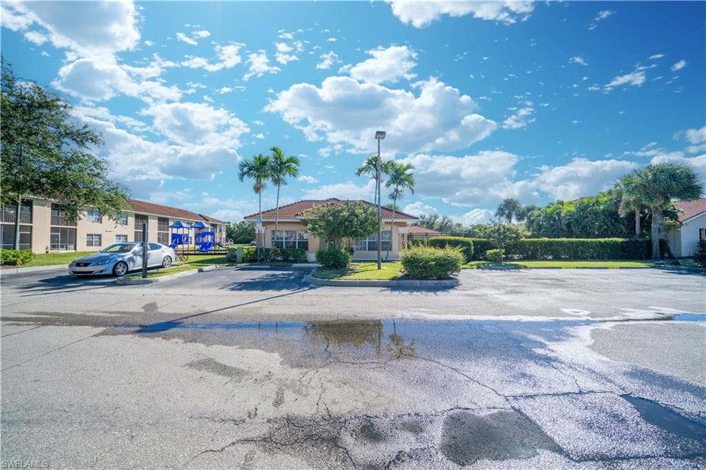 4160 Castilla CIR # 101, FORT MYERS FL 33916-35