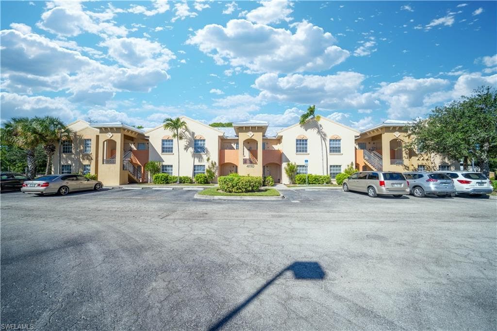 4160 Castilla CIR # 101, FORT MYERS FL 33916-19