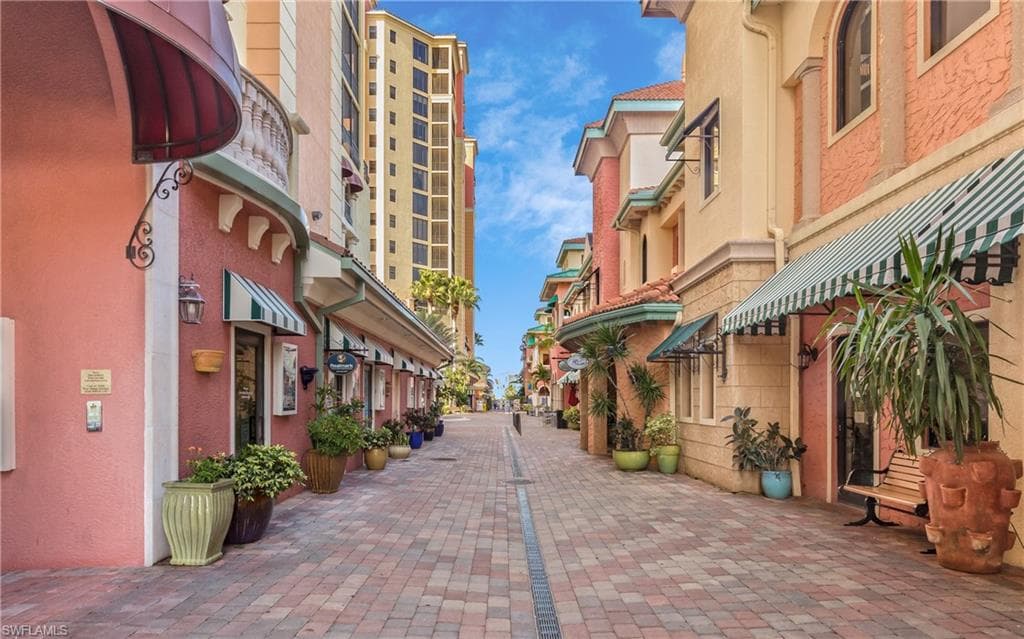 5781 Cape Harbour DR # 1205, CAPE CORAL FL 33914-26