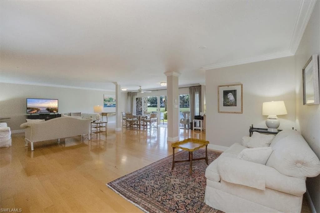 102 Clubhouse DR # 176, NAPLES FL 34105-6