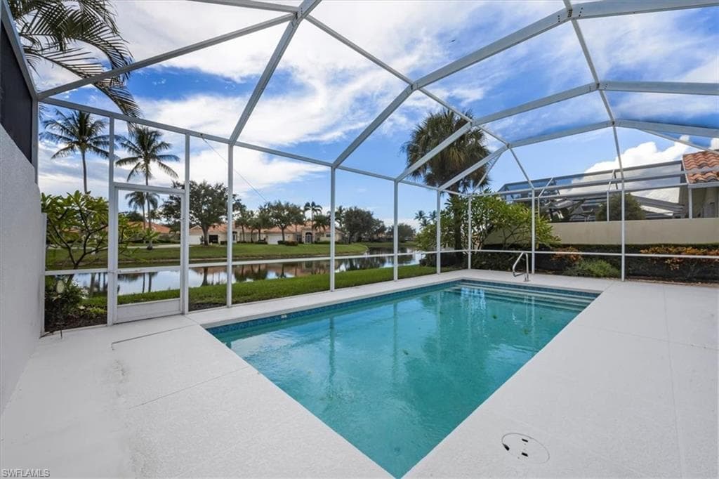 3833 Huelva CT, NAPLES FL 34109-21