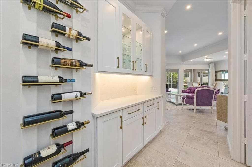 3833 Huelva CT, NAPLES FL 34109-9