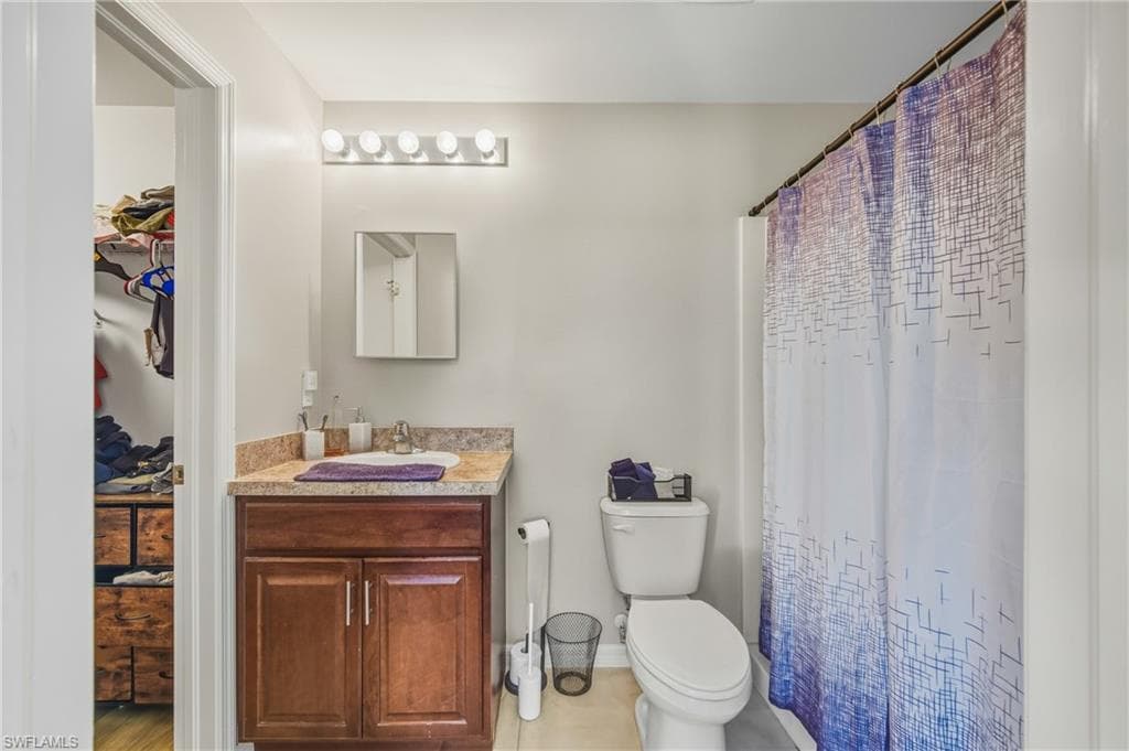 10501 Crossback LN, LEHIGH ACRES FL 33936-18