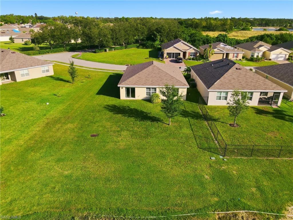 10501 Crossback LN, LEHIGH ACRES FL 33936-10