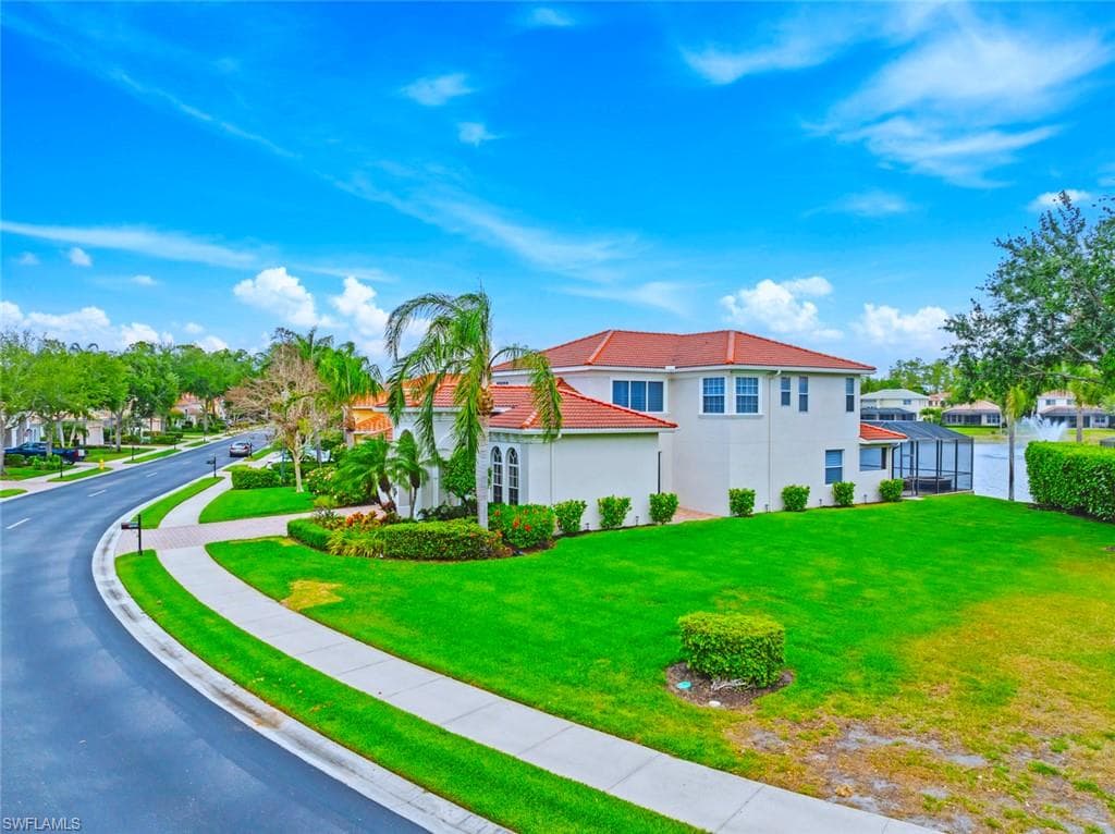 12730 Aviano DR, NAPLES FL 34105-2