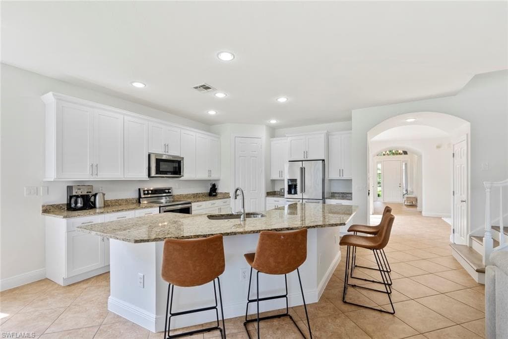 12730 Aviano DR, NAPLES FL 34105-17