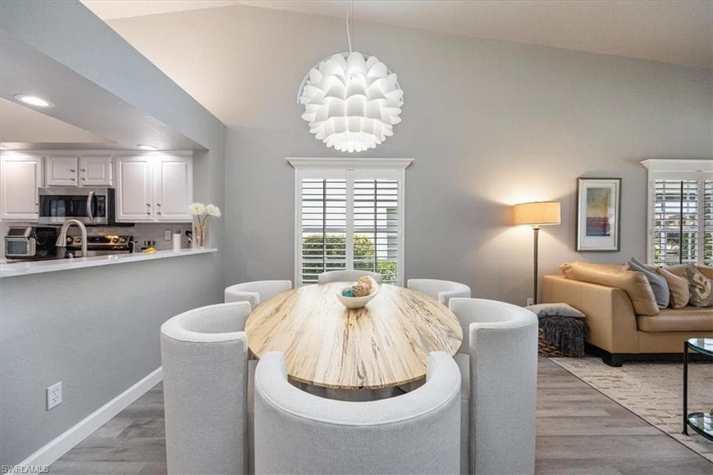 6533 Ilex CIR, NAPLES FL 34109-7