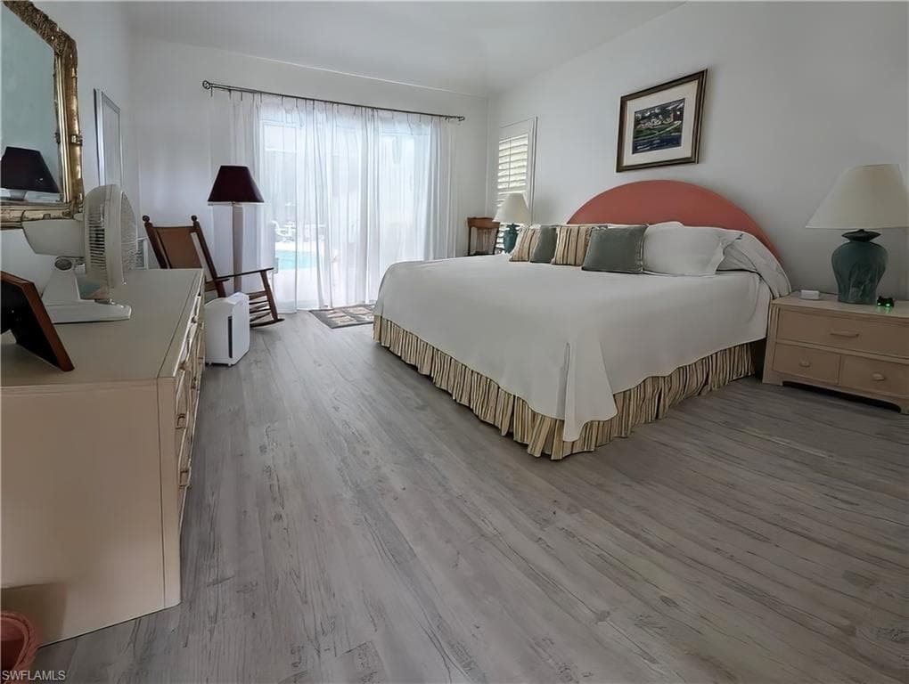 4817 Berkeley DR, NAPLES FL 34112-9