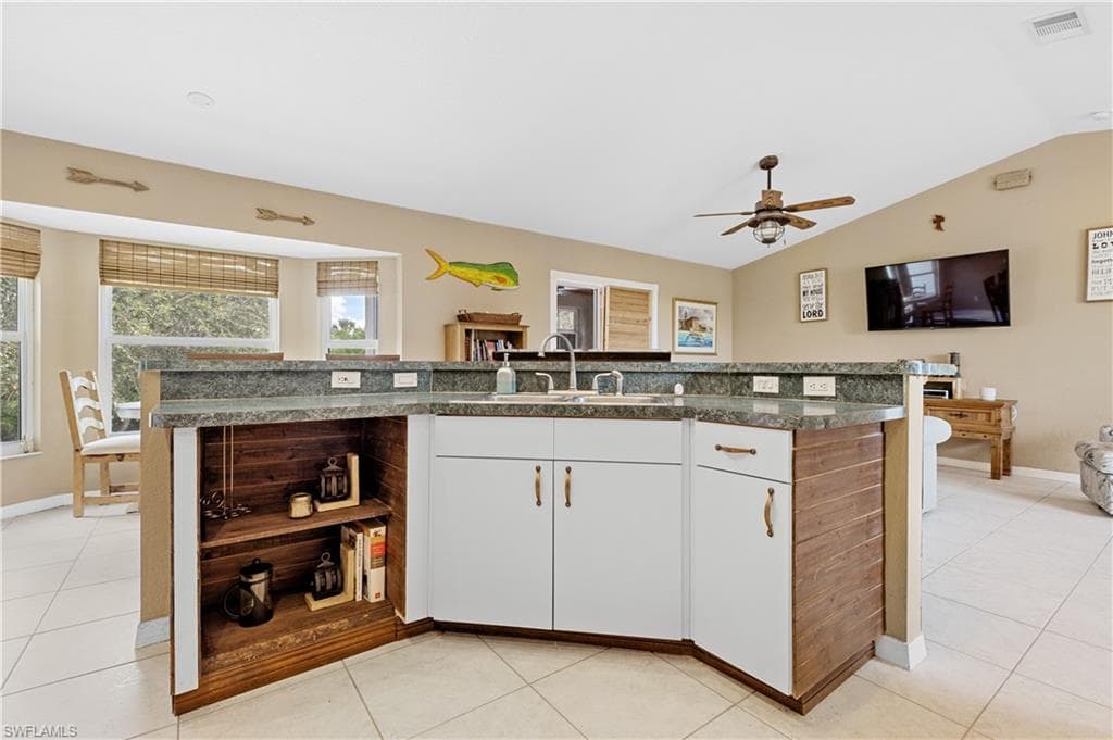 24362 Yacht Club BLVD, PUNTA GORDA FL 33955-12