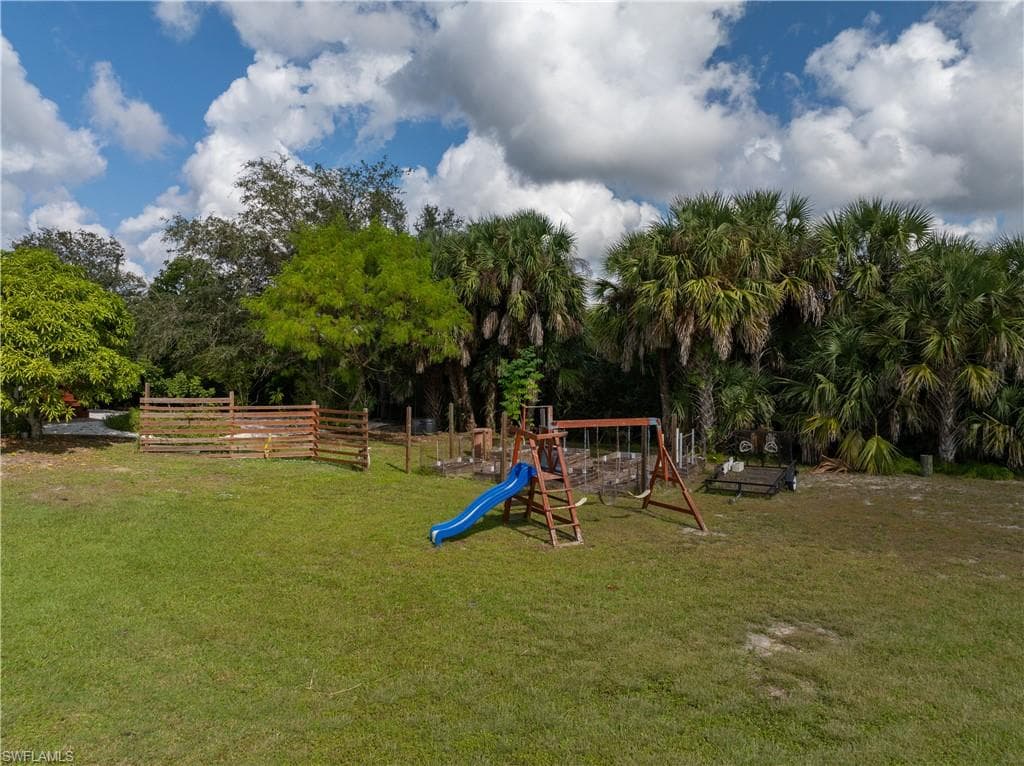 24362 Yacht Club BLVD, PUNTA GORDA FL 33955-31