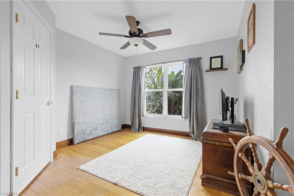 24362 Yacht Club BLVD, PUNTA GORDA FL 33955-19