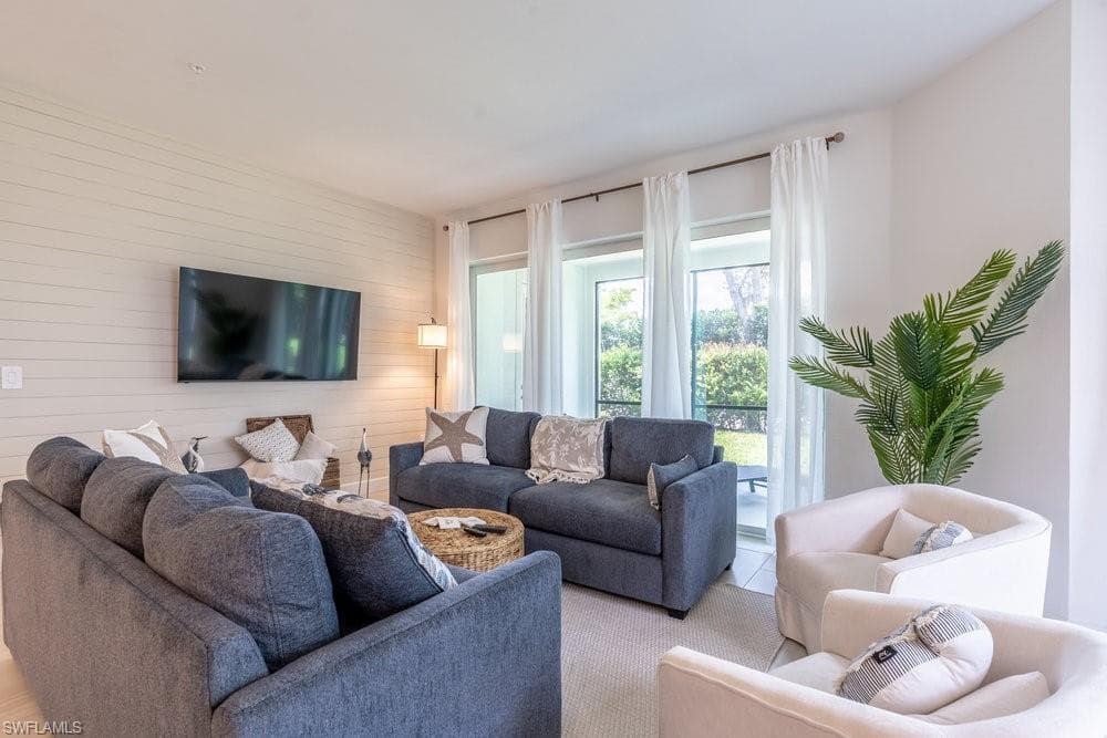 16903 Fairgrove WAY # 102, NAPLES FL 34110-10