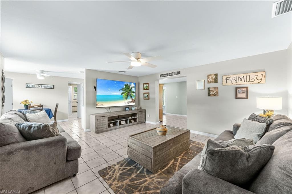 17040 E Lake DR, NORTH FORT MYERS FL 33917-6