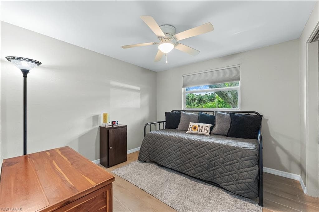 17040 E Lake DR, NORTH FORT MYERS FL 33917-19