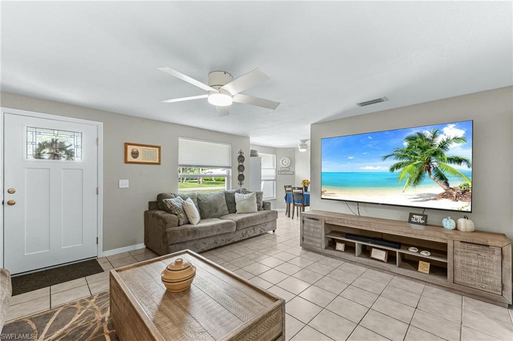 17040 E Lake DR, NORTH FORT MYERS FL 33917-7