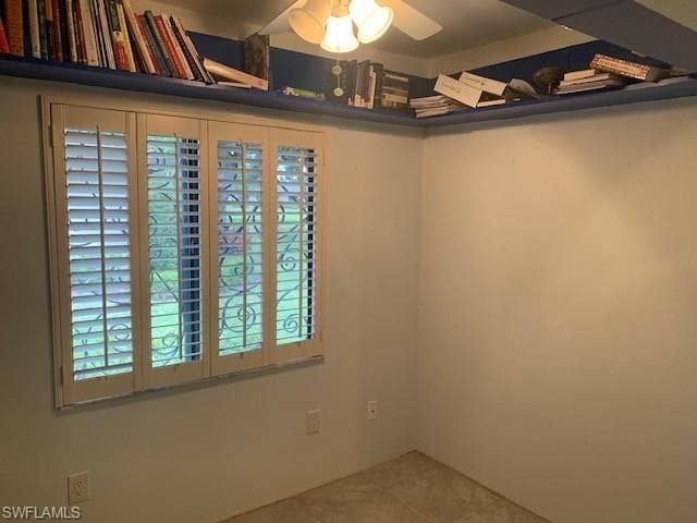 5829 Wild Fig LN, FORT MYERS FL 33919-11