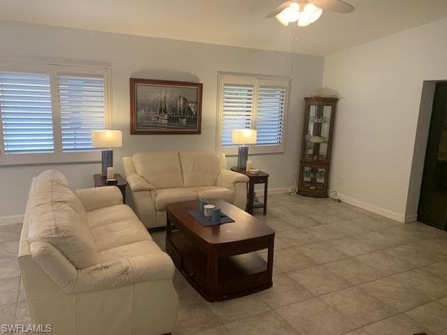 5829 Wild Fig LN, FORT MYERS FL 33919-3