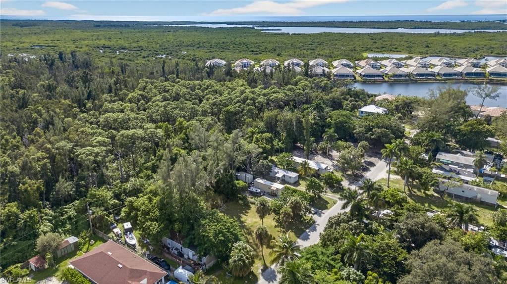 2650 Holly AVE, NAPLES FL 34112-14