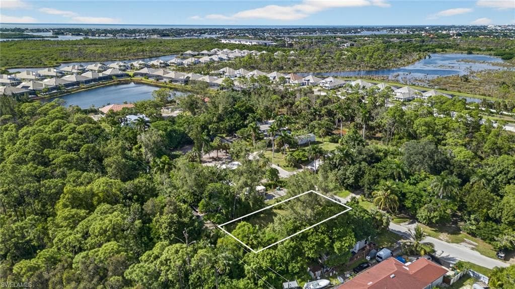 2650 Holly AVE, NAPLES FL 34112-10