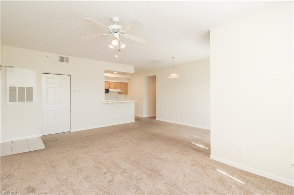 4630 Saint Croix LN # 827, NAPLES FL 34109-31