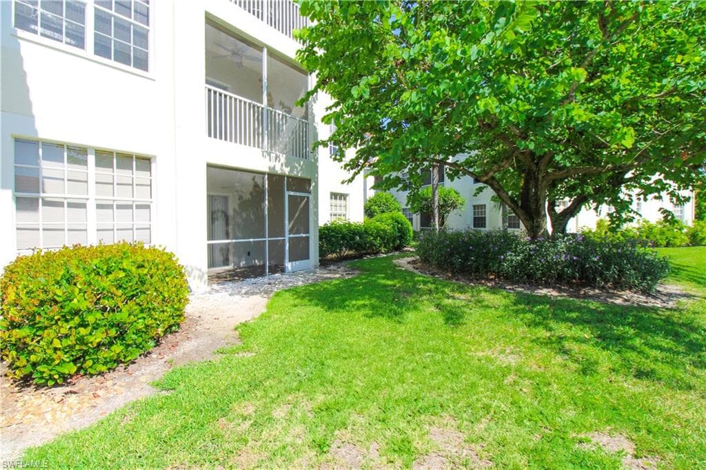 4630 Saint Croix LN # 827, NAPLES FL 34109-18