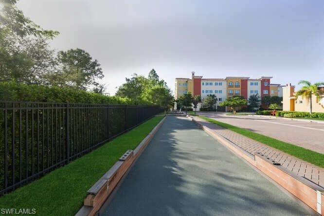 21450 Strada Nuova CIR # A307, ESTERO FL 33928-33