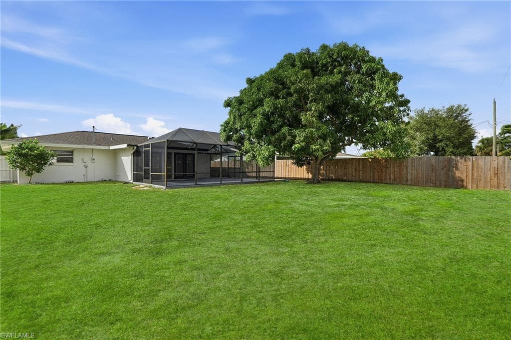 1205 Hilltop DR, NAPLES FL 34103-6