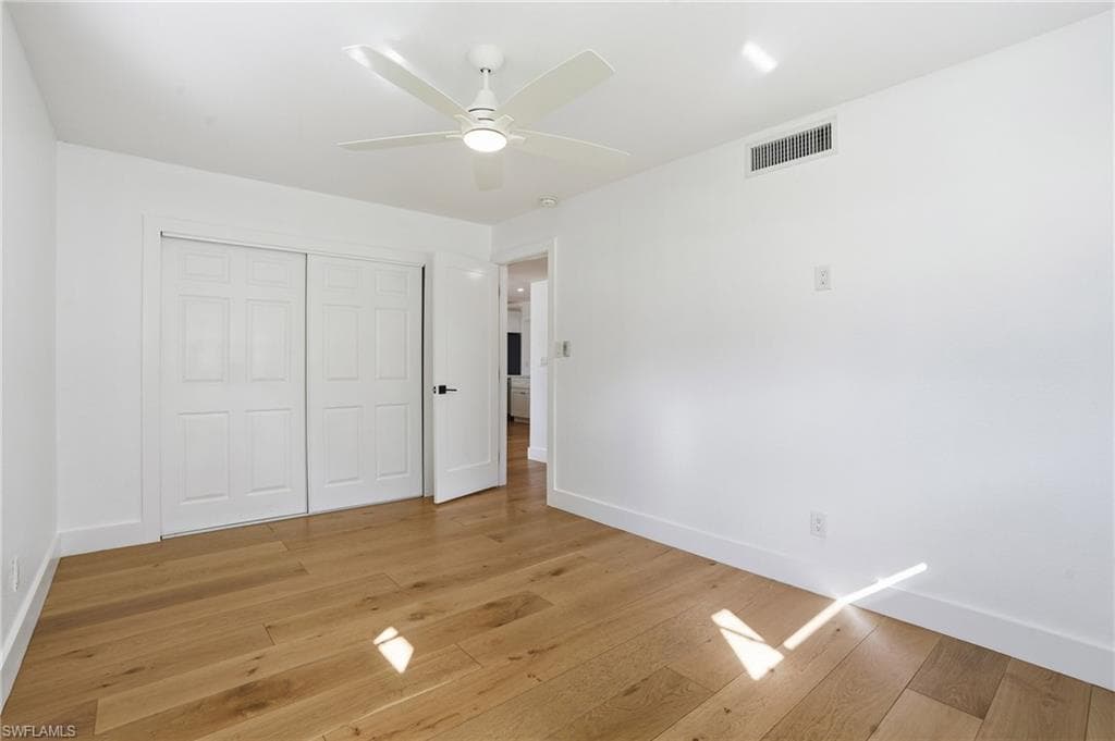 1205 Hilltop DR, NAPLES FL 34103-9