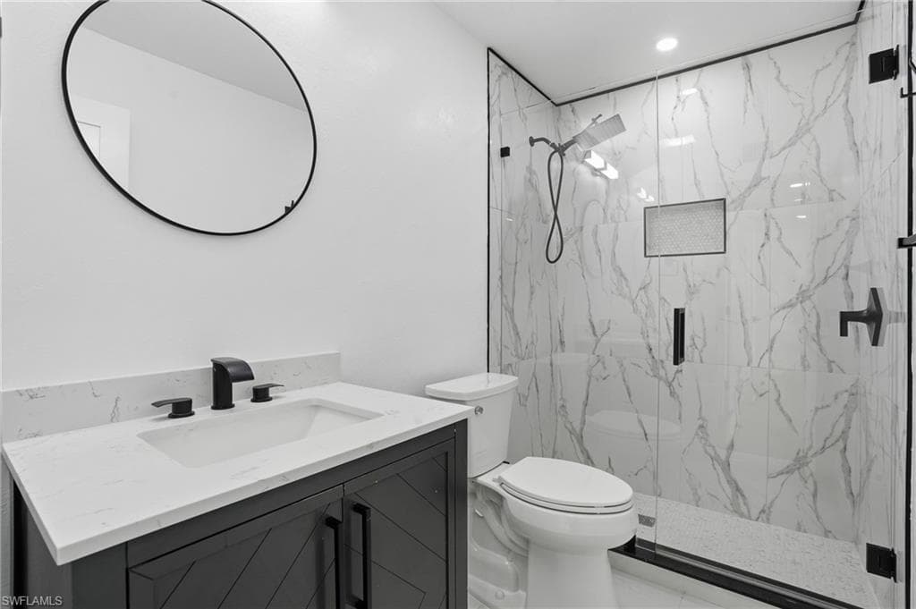 1205 Hilltop DR, NAPLES FL 34103-10