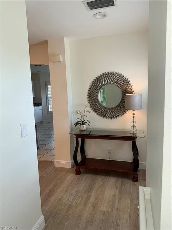 100 Diamond CIR # 108, NAPLES FL 34110-5