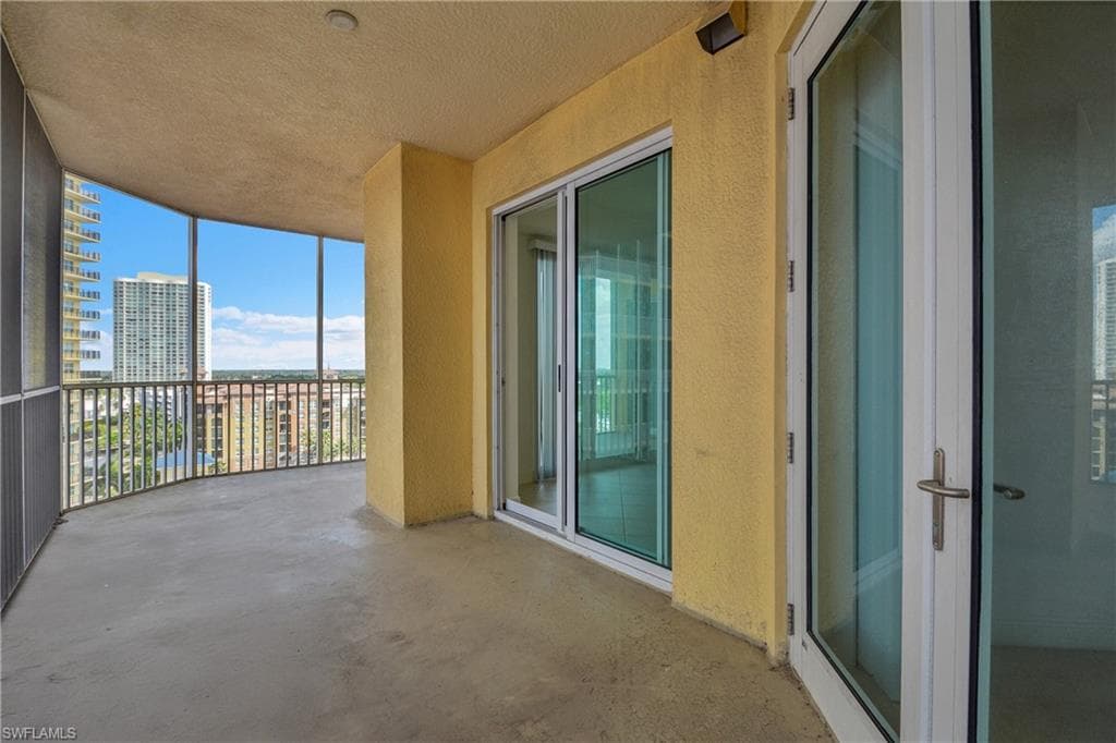 2743 1st ST # 1006, FORT MYERS FL 33916-5