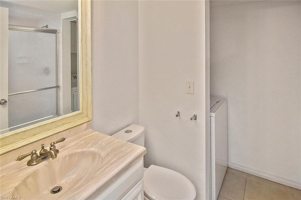 5540 Malt DR # 4, FORT MYERS FL 33907-21