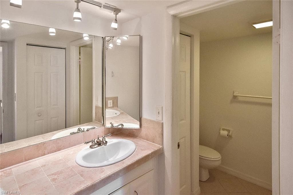 5540 Malt DR # 4, FORT MYERS FL 33907-18