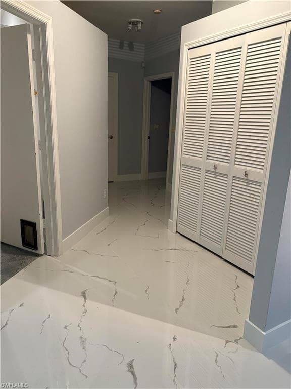 1025 Moon Lake DR, NAPLES FL 34104-16